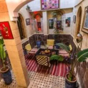 Riad Tamazouzte Pensión